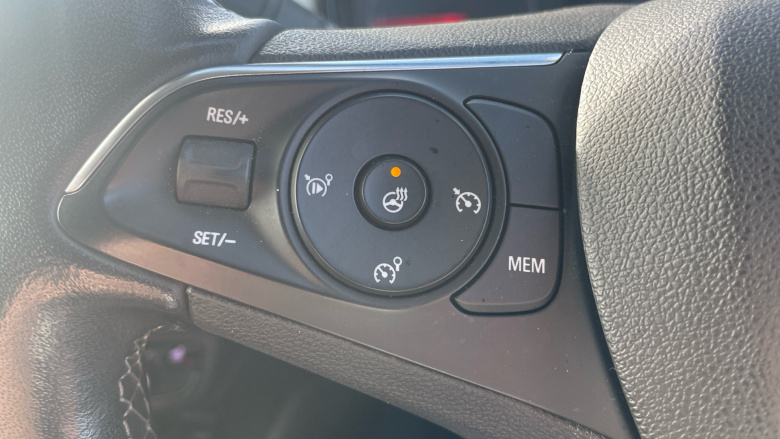 Vauxhall Crossland 1.2 Turbo Griffin 5dr Petrol Hatchback